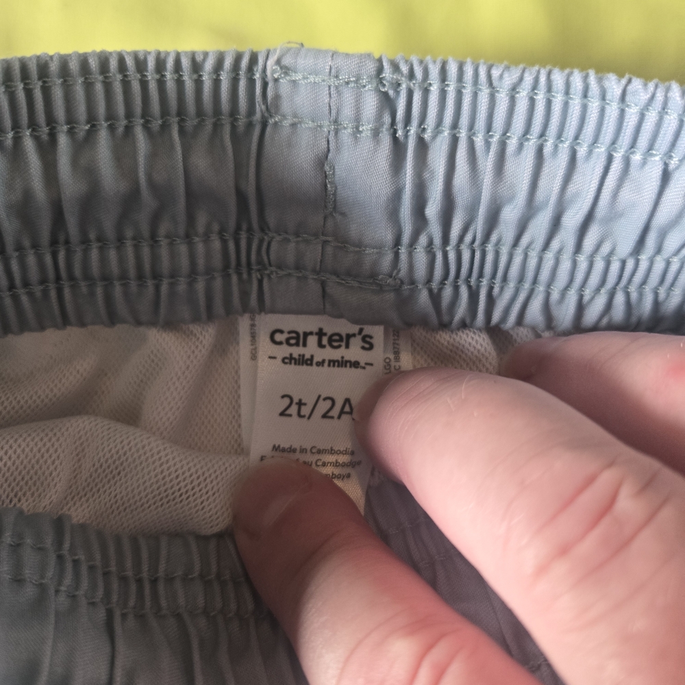 Carter's 2 Swimming Outfit - Picture 3 of 4